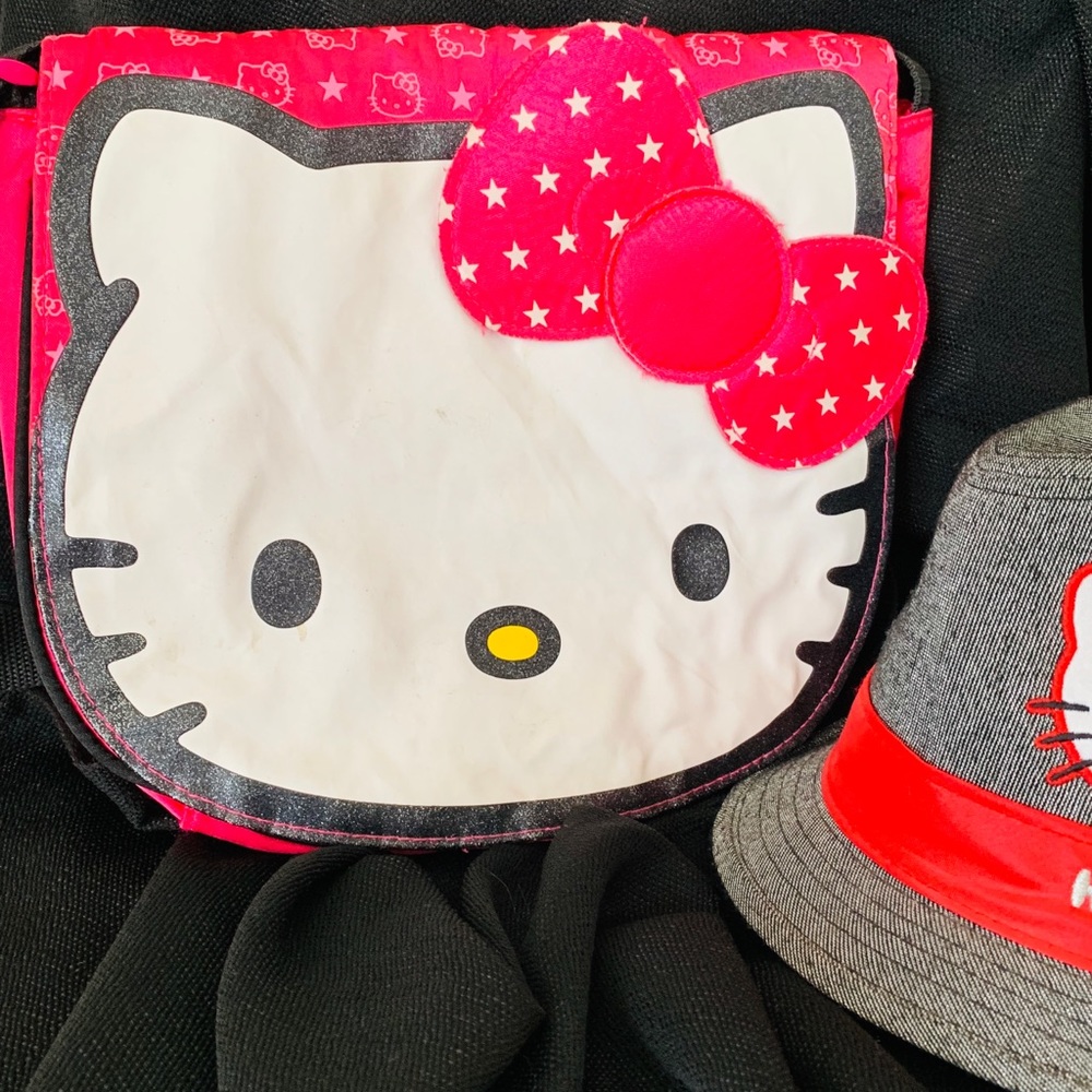 Hello Kitty Satchel